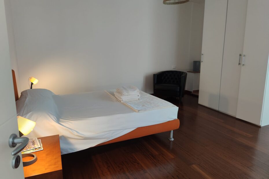 ElaiaMasterBedroom_1